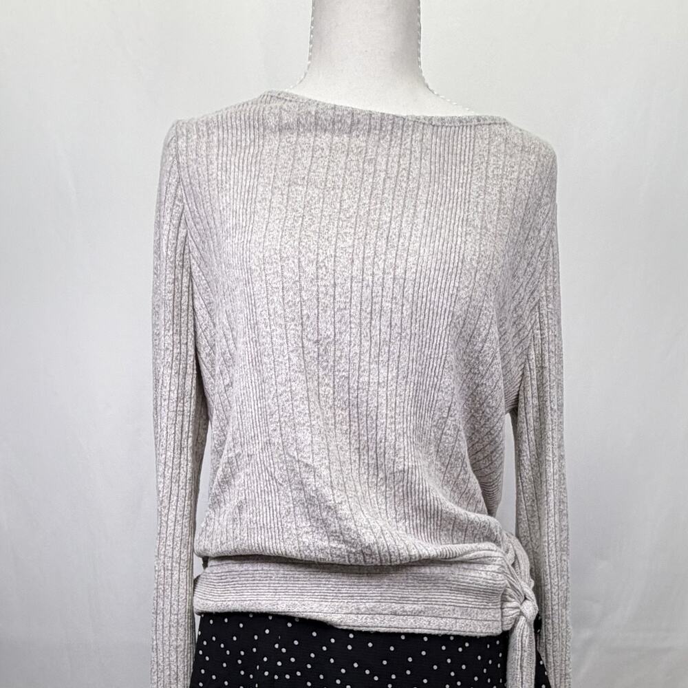 iZ Byer Women’s Knit Top-Size Large Keyhole Back Side Tie Knot Tan/Sand